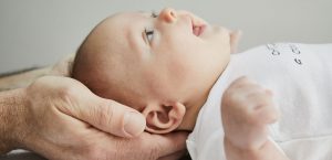 Tratamientos a bebés en Clínica Nortia. Cólicos, reflujo, plagiocefalia, fisioterapia respiratoria